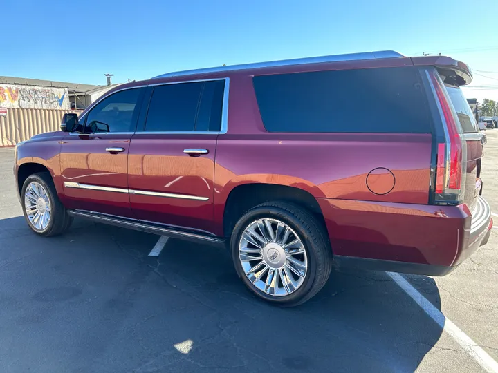 BURGUNDY, 2017 CADILLAC ESCALADE ESV Image 8