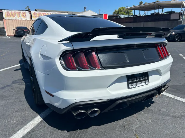 WHITE, 2015 FORD MUSTANG Image 7