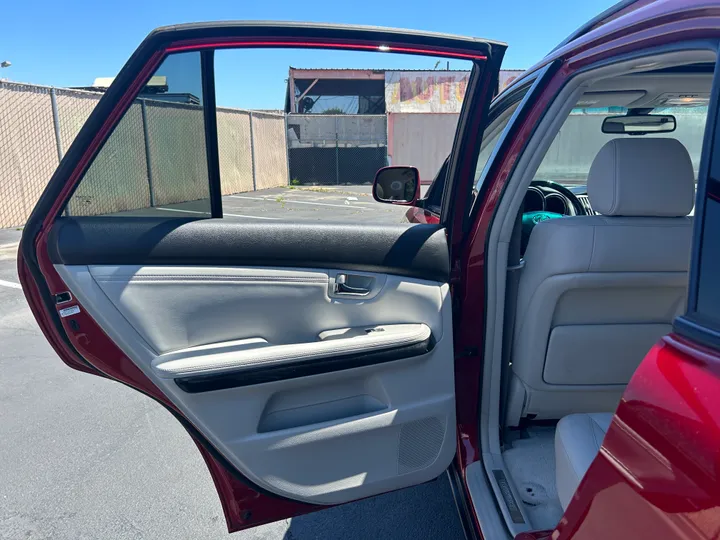 RED, 2009 LEXUS RX Image 27