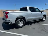 SILVER, 2019 CHEVROLET SILVERADO 1500 CREW CAB Thumnail Image 4