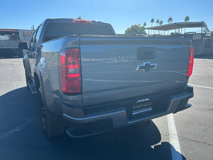 GRAY, 2018 CHEVROLET COLORADO CREW CAB Image 7