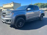 GRAY, 2018 CHEVROLET COLORADO CREW CAB Thumnail Image 10