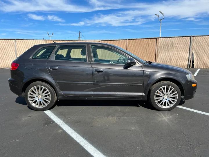 GRAY, 2008 AUDI A3 Image 3