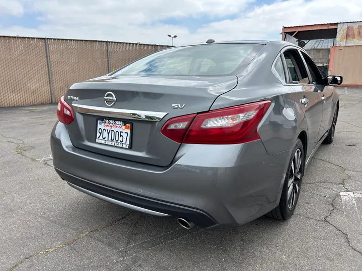 GRAY, 2018 NISSAN ALTIMA Image 5