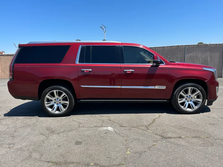 RED, 2016 CADILLAC ESCALADE ESV Image 3