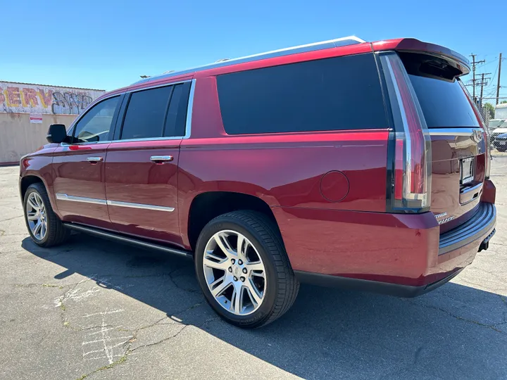 RED, 2016 CADILLAC ESCALADE ESV Image 8