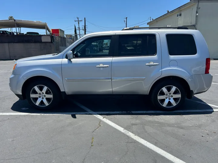 SILVER, 2014 HONDA PILOT Image 9