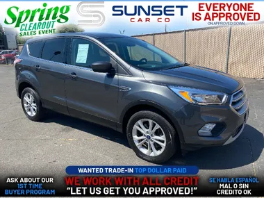 GRAY, 2017 FORD ESCAPE Image 2