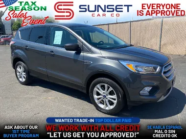 GRAY, 2017 FORD ESCAPE Image 3