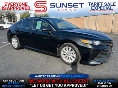 BLACK, 2020 TOYOTA CAMRY Image 