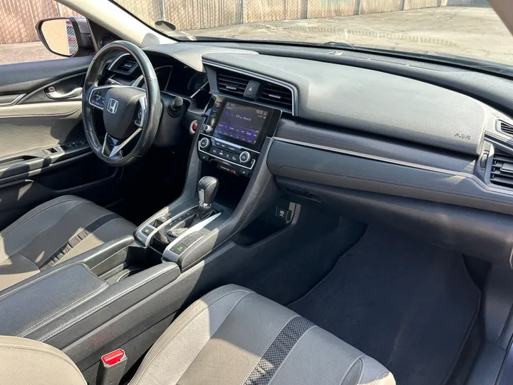 GRAY, 2019 HONDA CIVIC Image 39