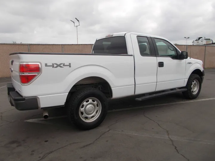 WHITE, 2014 FORD F150 SUPER CAB Image 5