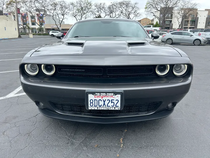 GRAY, 2018 DODGE CHALLENGER Image 12