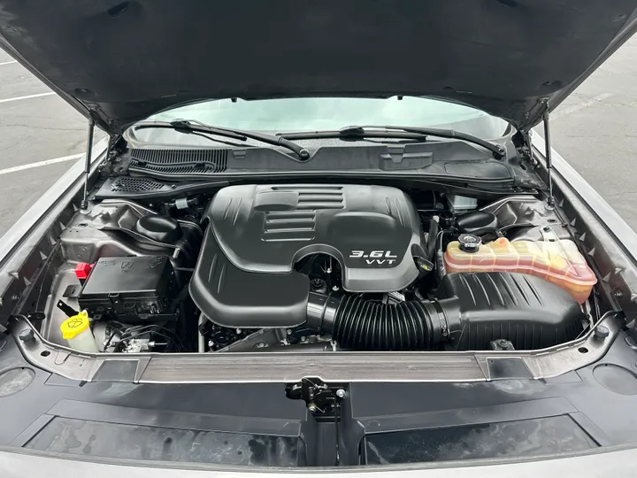 GRAY, 2018 DODGE CHALLENGER Image 34