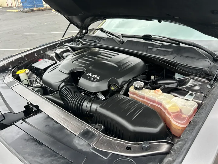 GRAY, 2018 DODGE CHALLENGER Image 35