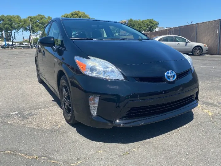 BLACK, 2013 TOYOTA PRIUS Image 2