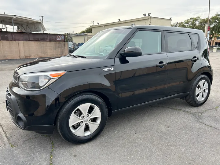 BLACK, 2016 KIA SOUL Image 11