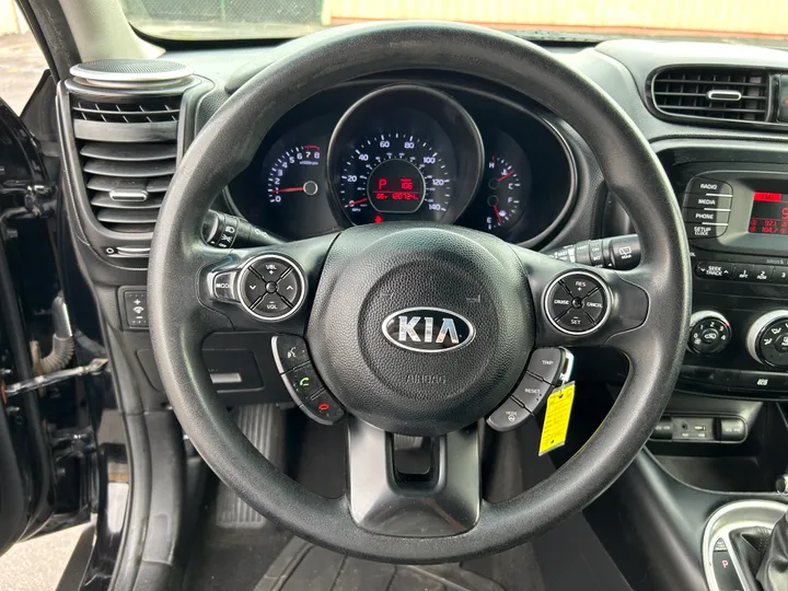 BLACK, 2016 KIA SOUL Image 21