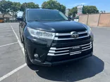 BLACK, 2018 TOYOTA HIGHLANDER Thumnail Image 2