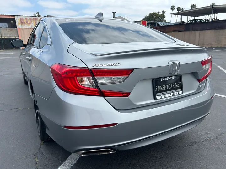 BLACK, 2018 HONDA ACCORD Image 7