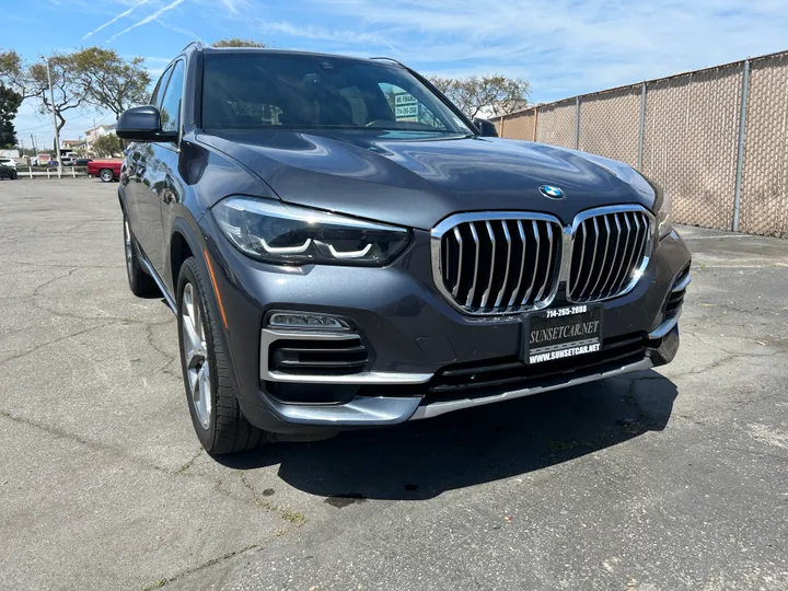 BLUE, 2019 BMW X5 Image 2