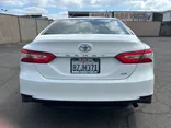 WHITE, 2018 TOYOTA CAMRY Thumnail Image 6