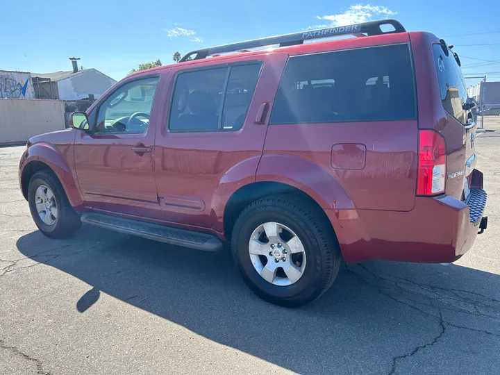 BURGUNDY, 2006 NISSAN PATHFINDER Image 8