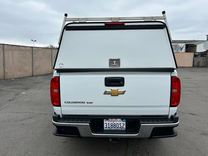 WHITE, 2018 CHEVROLET COLORADO EXTENDED CAB Image 6