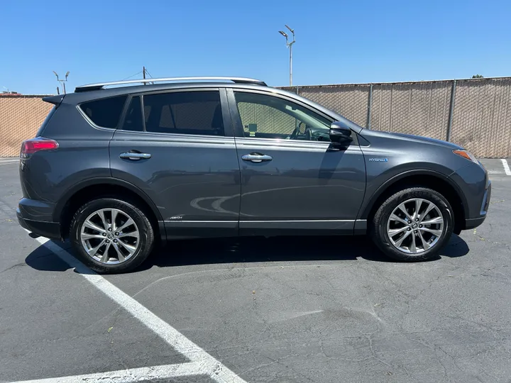 GRAY, 2018 TOYOTA RAV4 HYBRID Image 3