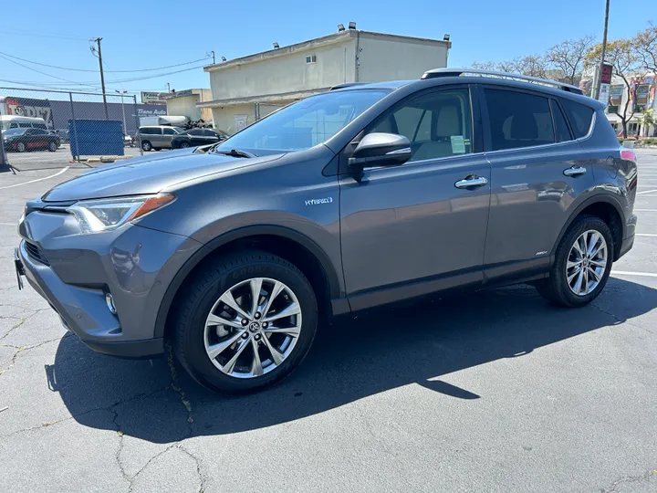 GRAY, 2018 TOYOTA RAV4 HYBRID Image 10