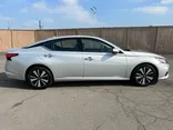 SILVER, 2020 NISSAN ALTIMA Thumnail Image 3