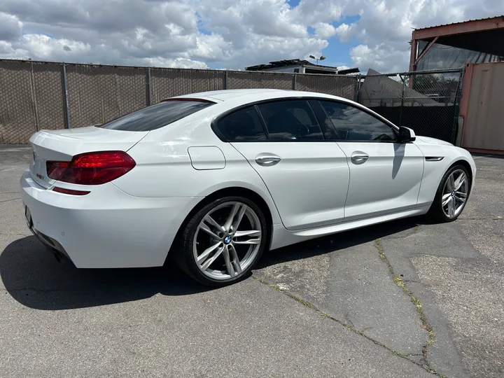 WHITE, 2014 BMW 6 SERIES Image 4