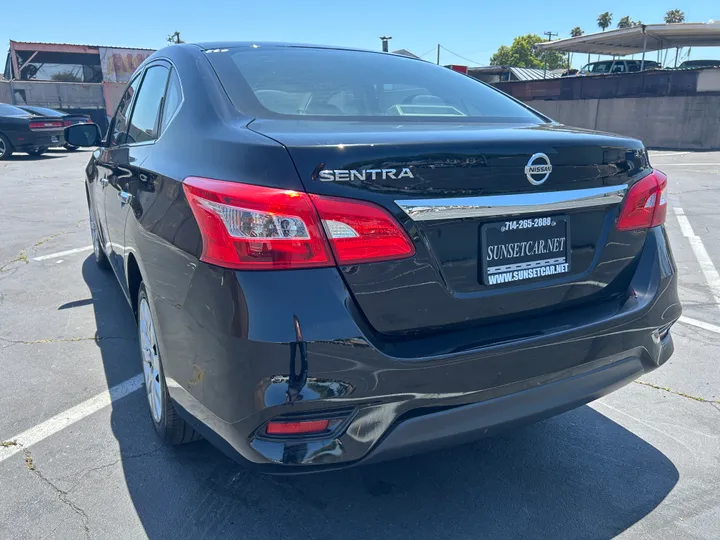 BLACK, 2019 NISSAN SENTRA Image 7