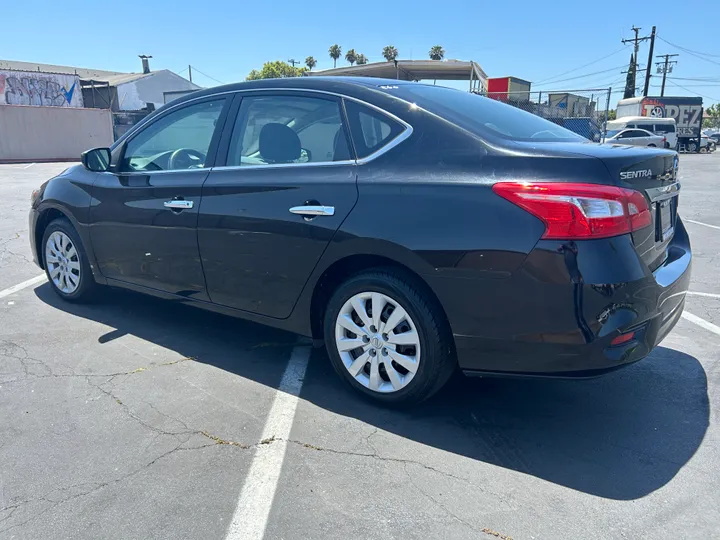 BLACK, 2019 NISSAN SENTRA Image 8