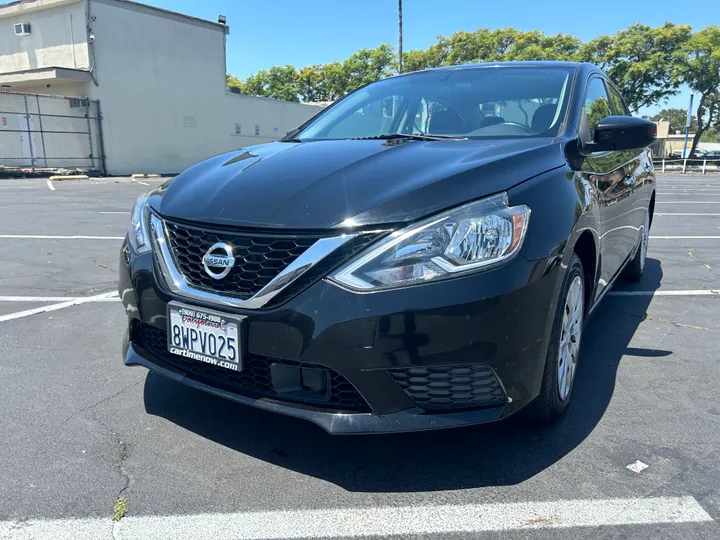 BLACK, 2019 NISSAN SENTRA Image 11