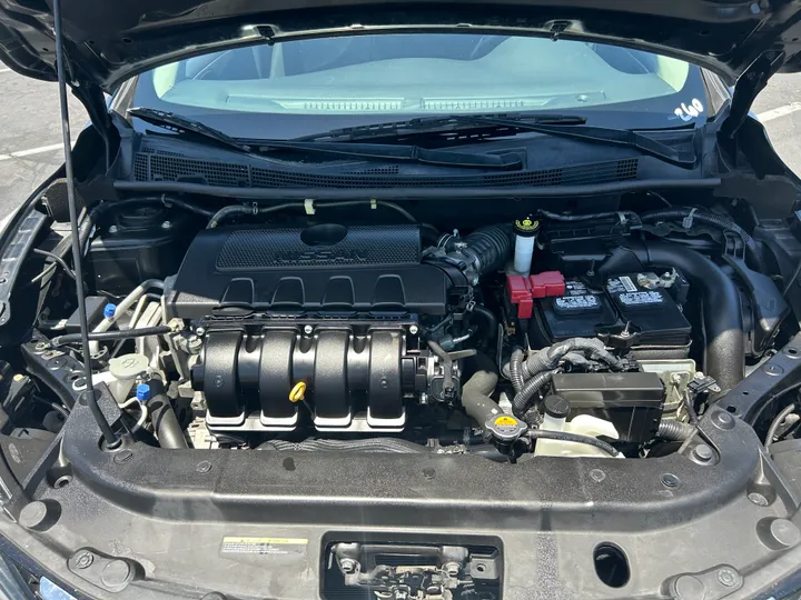 BLACK, 2019 NISSAN SENTRA Image 37