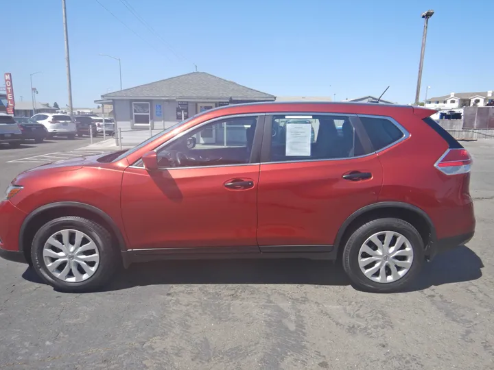 2016 NISSAN ROGUE Image 4