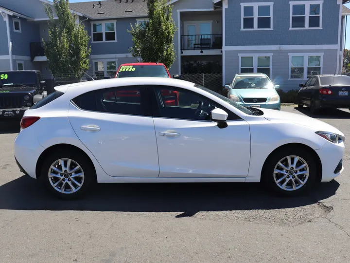 2015 MAZDA MAZDA3 Image 6