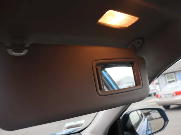 2016 TOYOTA RAV4 Image 47