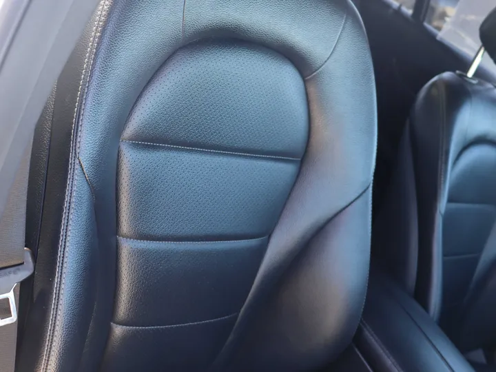 2018 MERCEDES-BENZ GLC Image 21