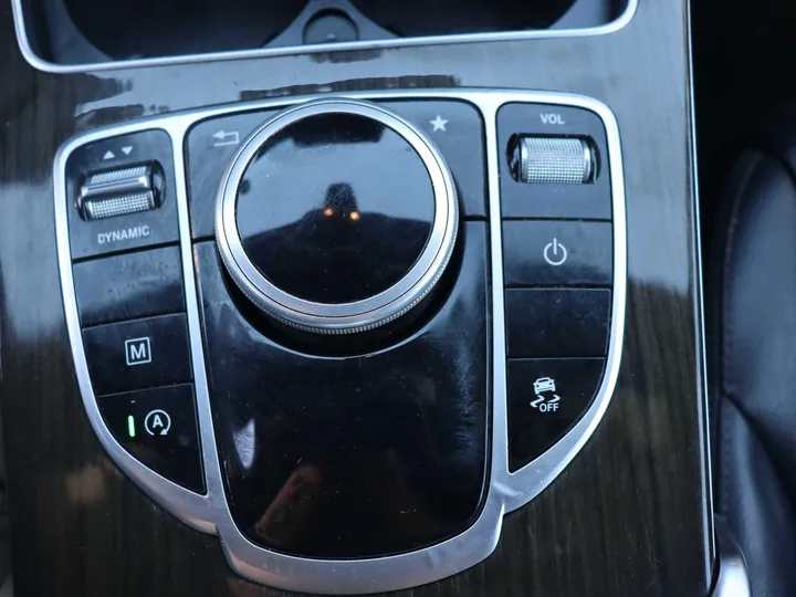 2018 MERCEDES-BENZ GLC Image 49