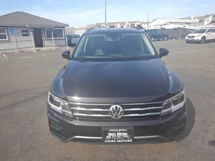 2020 VOLKSWAGEN TIGUAN Image 3