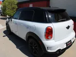 White, 2014 MINI Countryman Thumnail Image 8