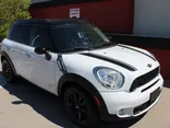 White, 2014 MINI Countryman Thumnail Image 5