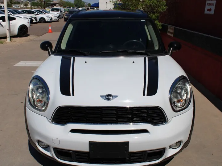 White, 2014 MINI Countryman Image 3