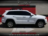 White, 2015 Jeep Grand Cherokee Thumnail Image 1