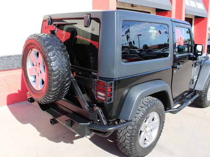 Black, 2012 Jeep Wrangler Image 7