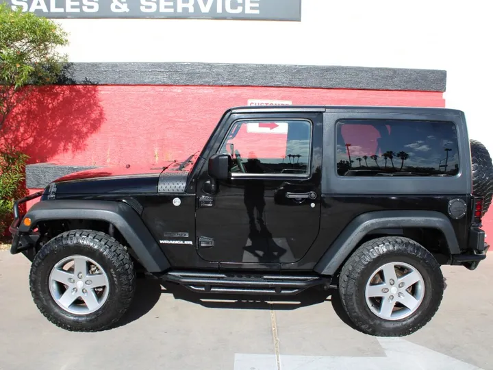 Black, 2012 Jeep Wrangler Image 2