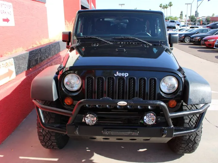 Black, 2012 Jeep Wrangler Image 3