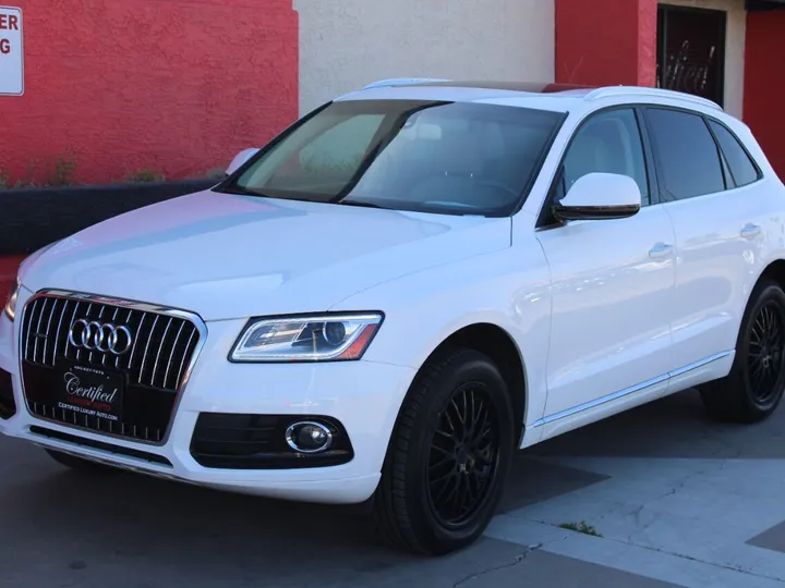 White, 2017 Audi Q5 Image 4